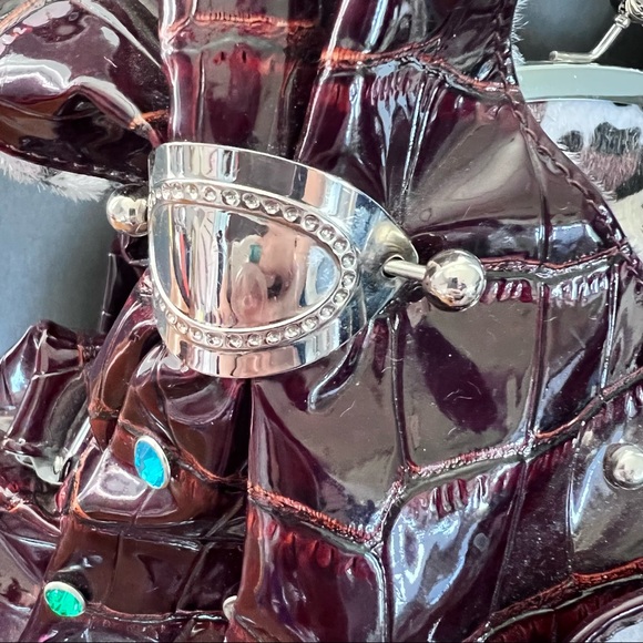 Brown Faux Croc Purse w/furry animal print trim, kiss lock, gems EUC - Picture 12 of 15